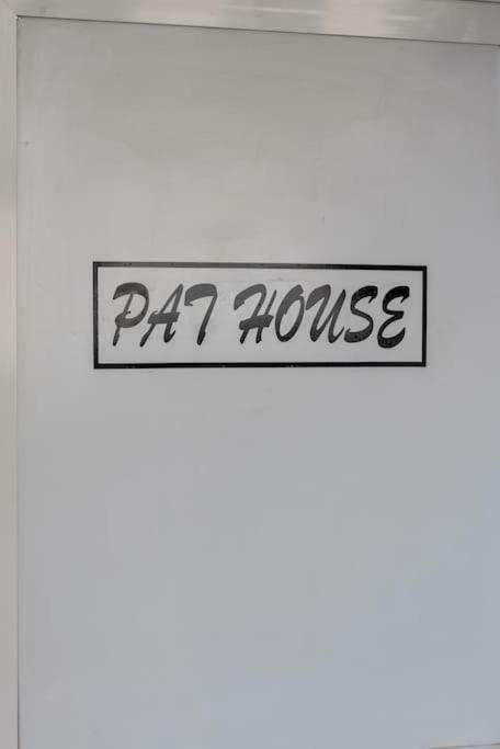 Pat House Apartment